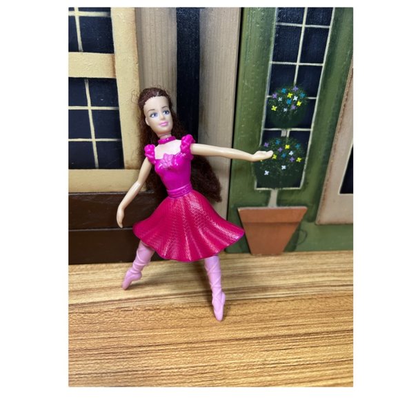 Lot of 5 McDonald's Mixed Miniature Doll Collectible Figures 5 Inches Tall - Picture 2 of 7